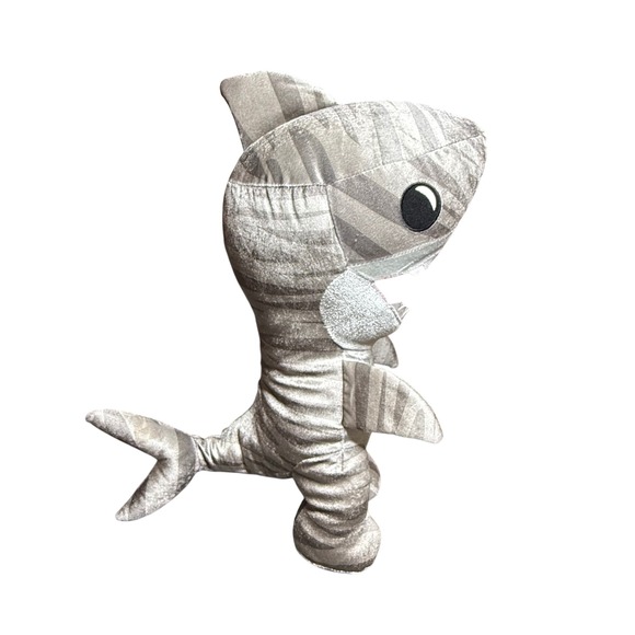 Build-A-Bear Shark Week Plush Discovery Gray Striped Stuffed Animal Toy‎ - Picture 1 of 7